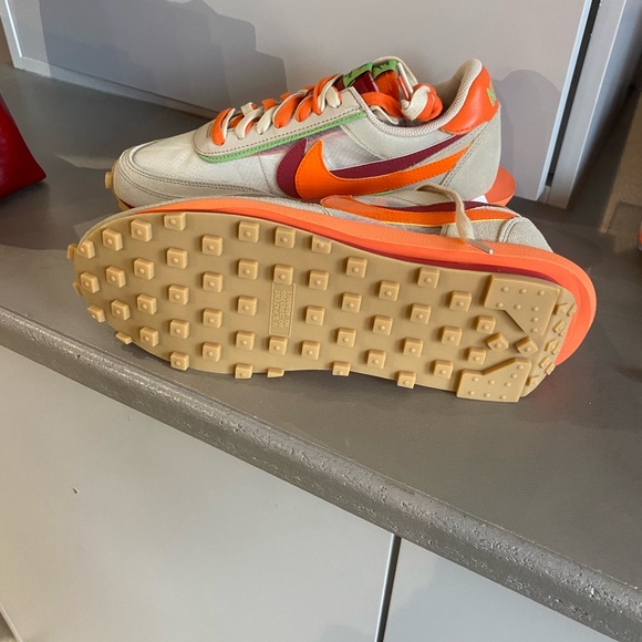 Nike x CLOT x Sacai LDWaffle Orange Blaze Sneakers - Picture 9 of 9